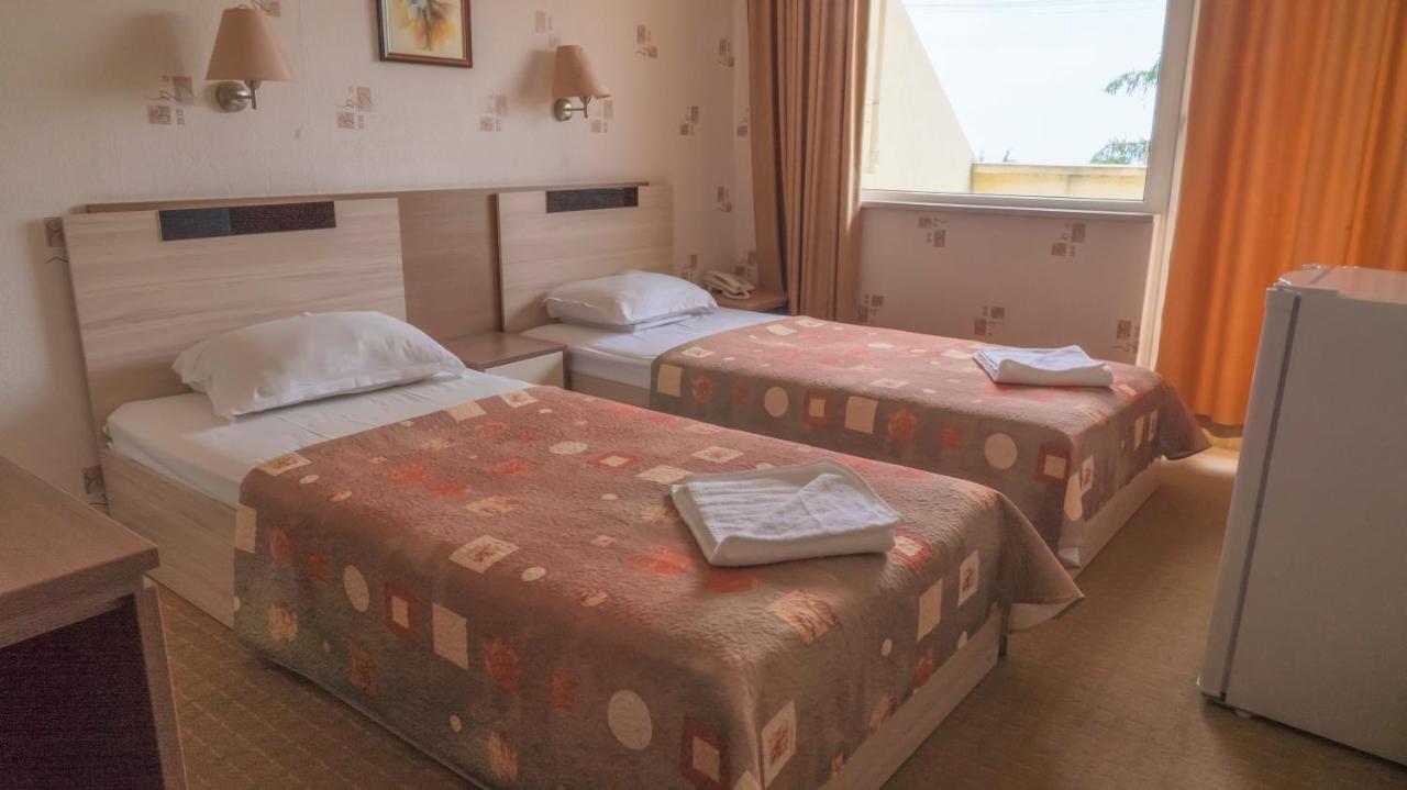 Park Hotel Persey Varna Extérieur photo