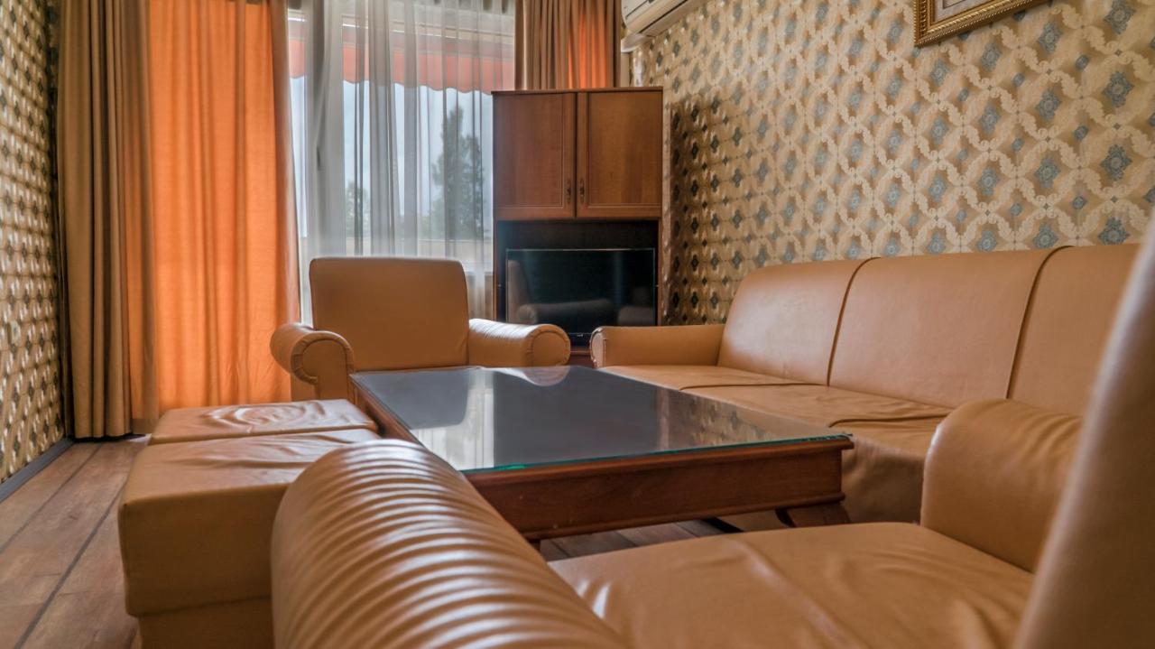 Park Hotel Persey Varna Extérieur photo