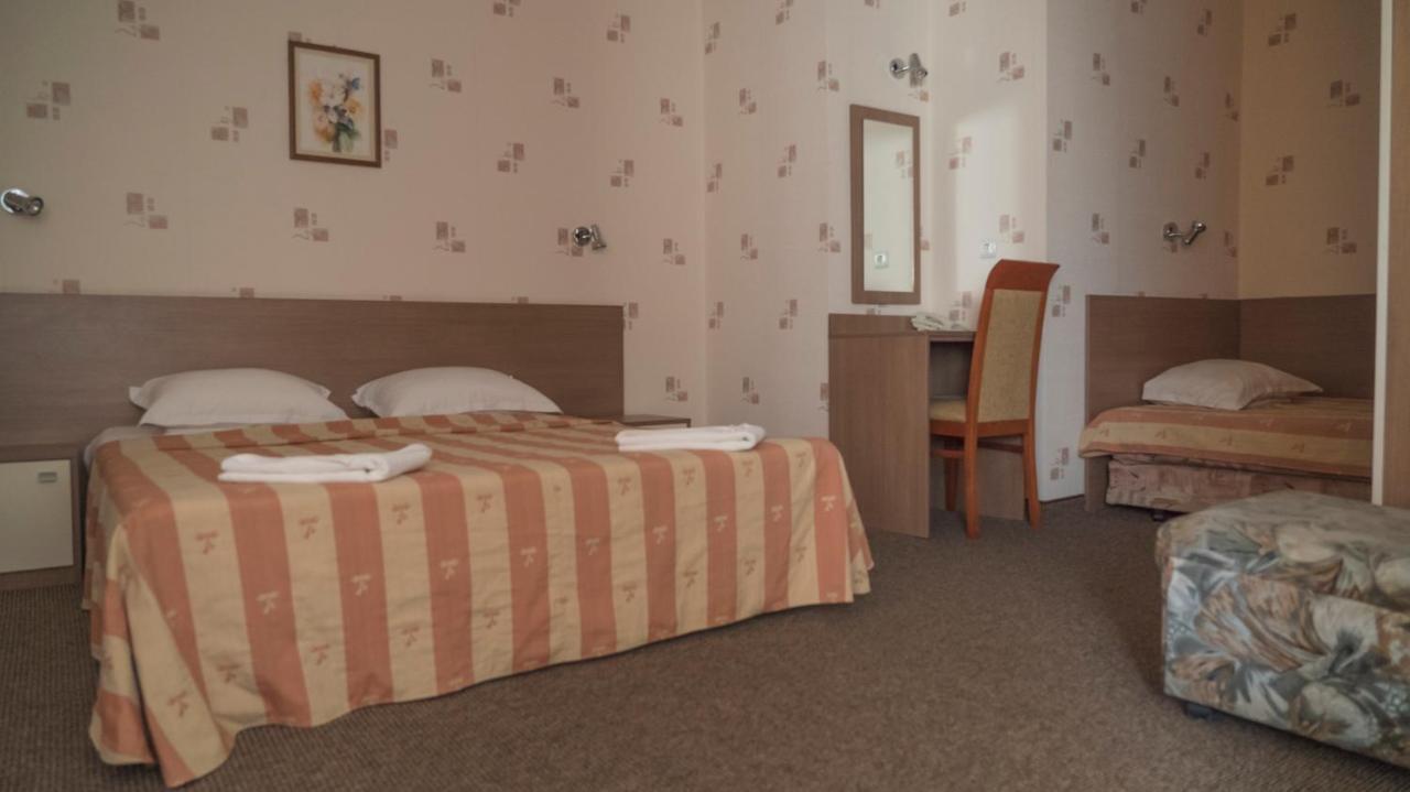 Park Hotel Persey Varna Extérieur photo