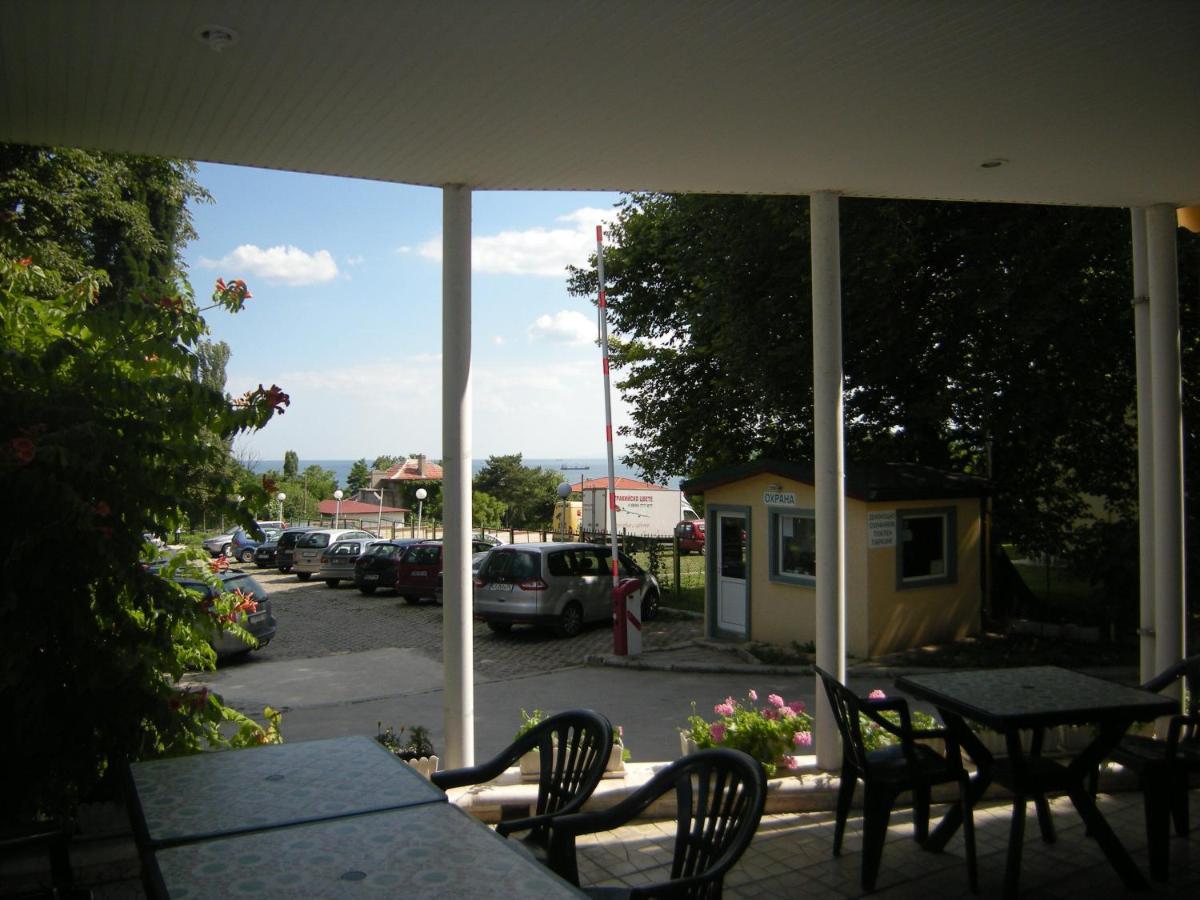 Park Hotel Persey Varna Extérieur photo